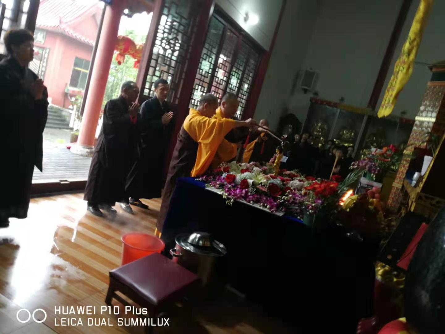 70999新彩网释迦牟尼佛圣诞法会圆满